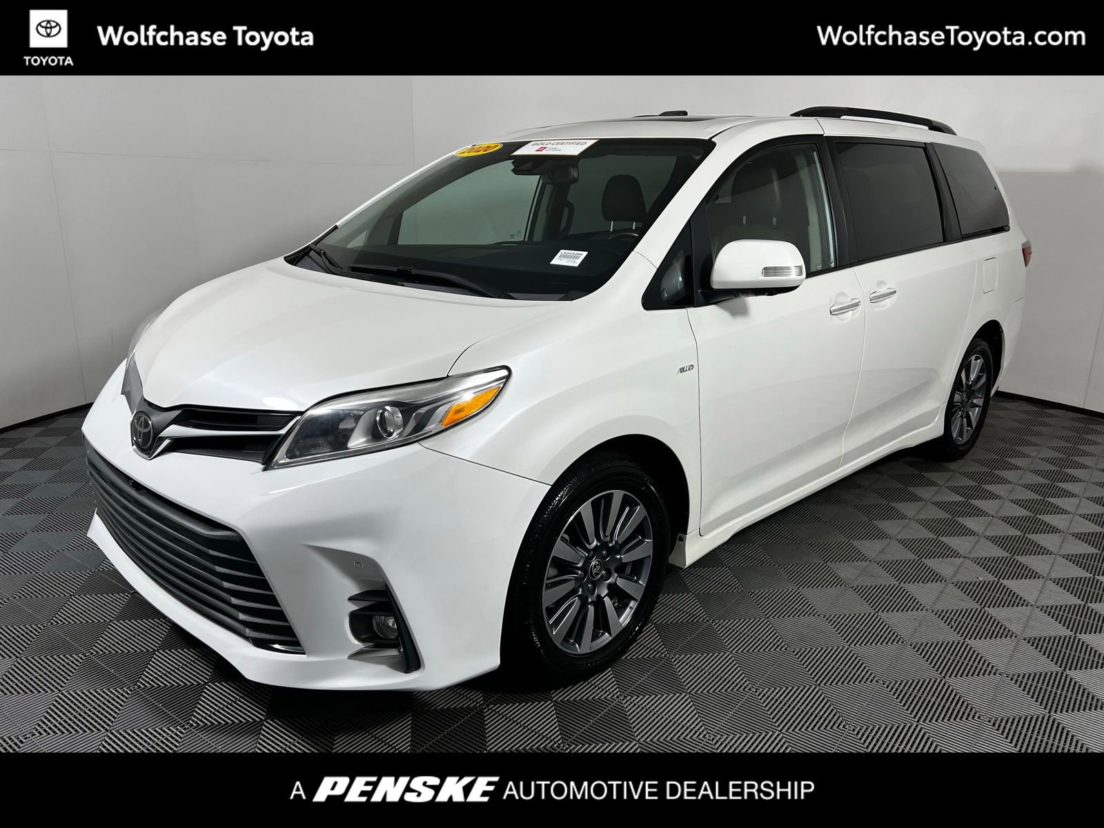 Certified 2020 Toyota Sienna Limited Premium image 1