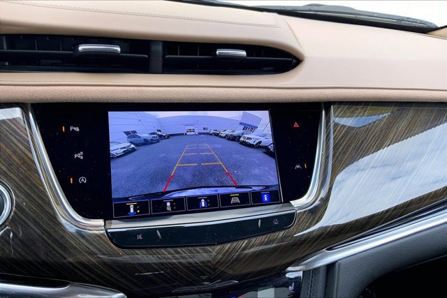 Used 2022 Cadillac XT6 Sport w/ Platinum Package AWD/4WD image 21