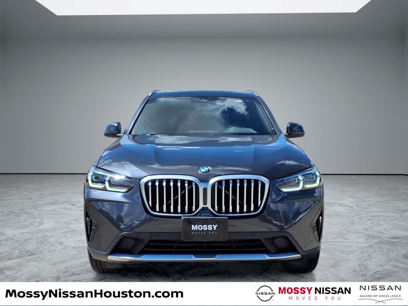 Used 2024 BMW X3 sDrive30i w/ Convenience Package w/ZPA RWD image 3