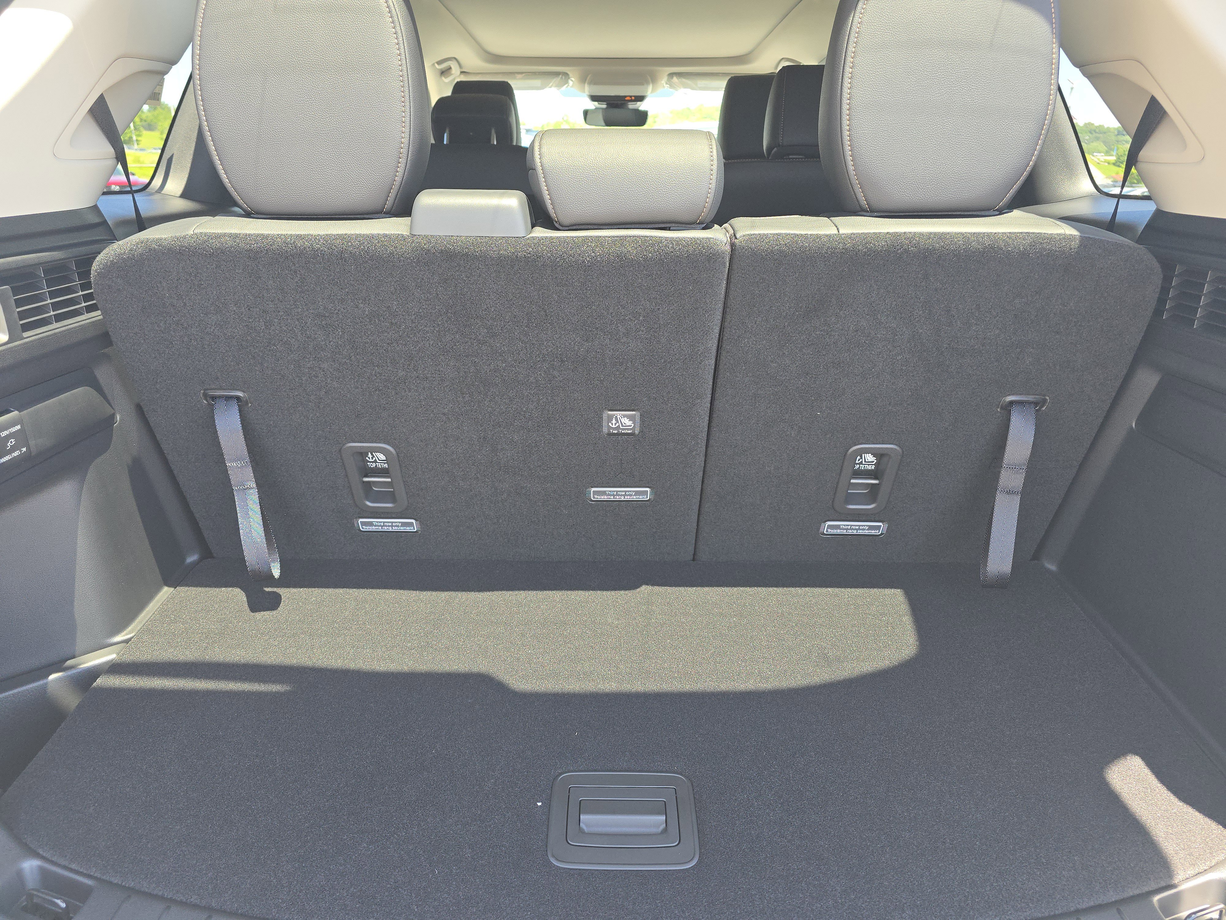 New 2025 MAZDA CX-90 Plug-In Hybrid w/Premium Sport image 12