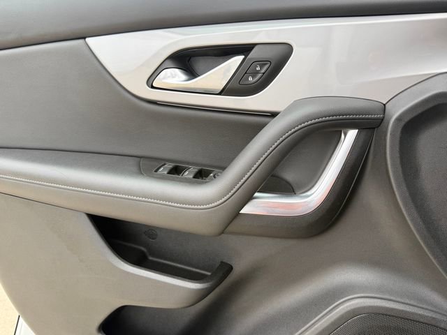 Used 2022 Chevrolet Blazer LT FWD image 21