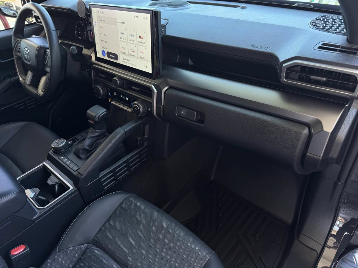Used 2025 Toyota 4Runner TRD Off-Road Premium w/ Tow Technology Package AWD/4WD image 23
