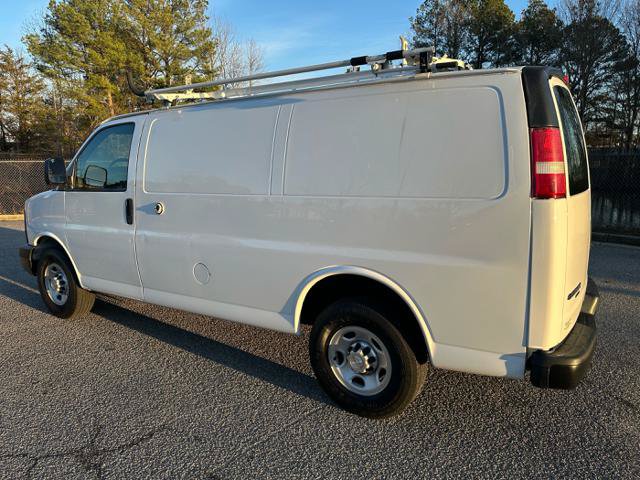 Used 2015 Chevrolet Express 2500 RWD image 6