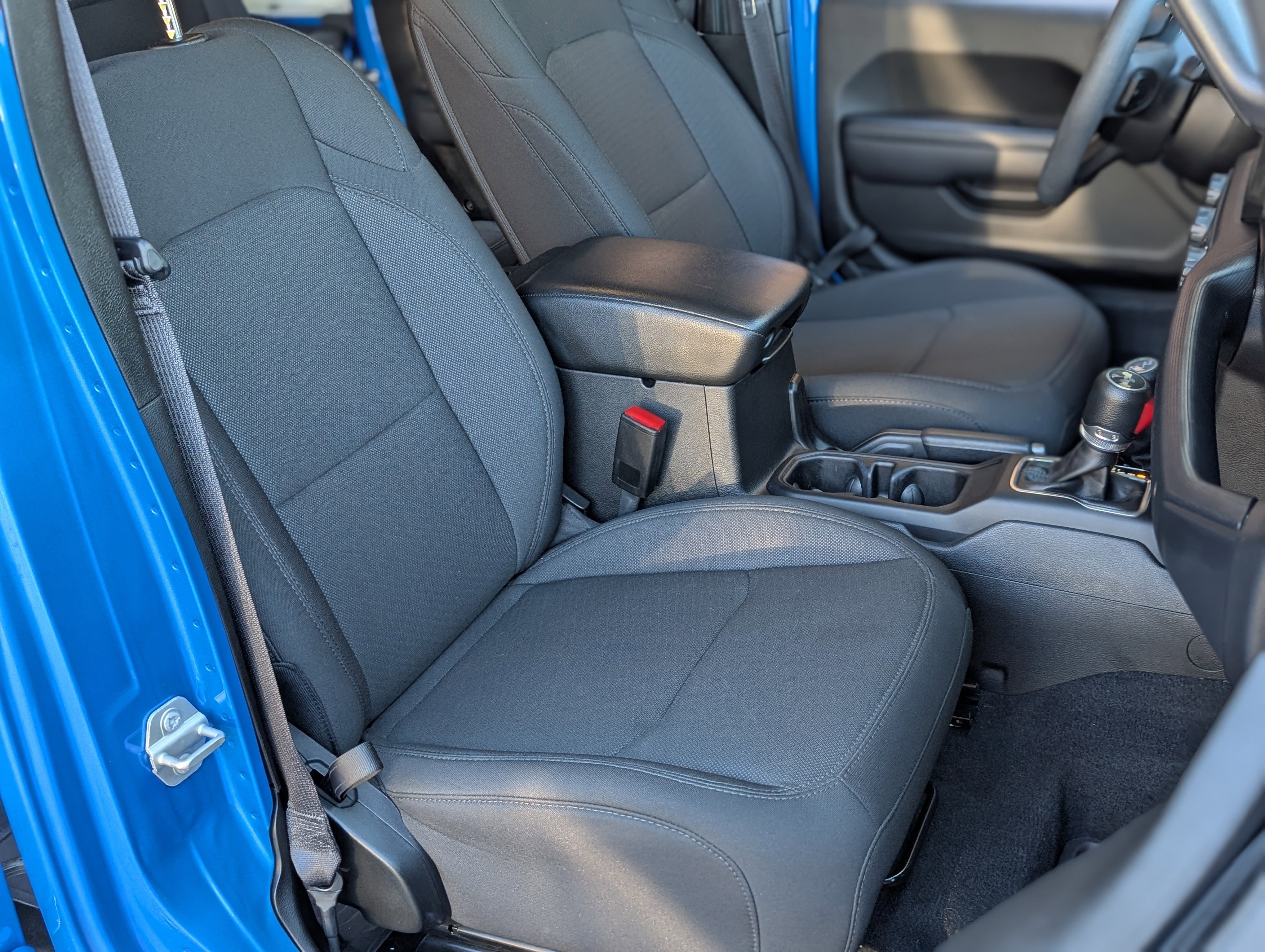 Used 2023 Jeep Wrangler Unlimited Sport image 20