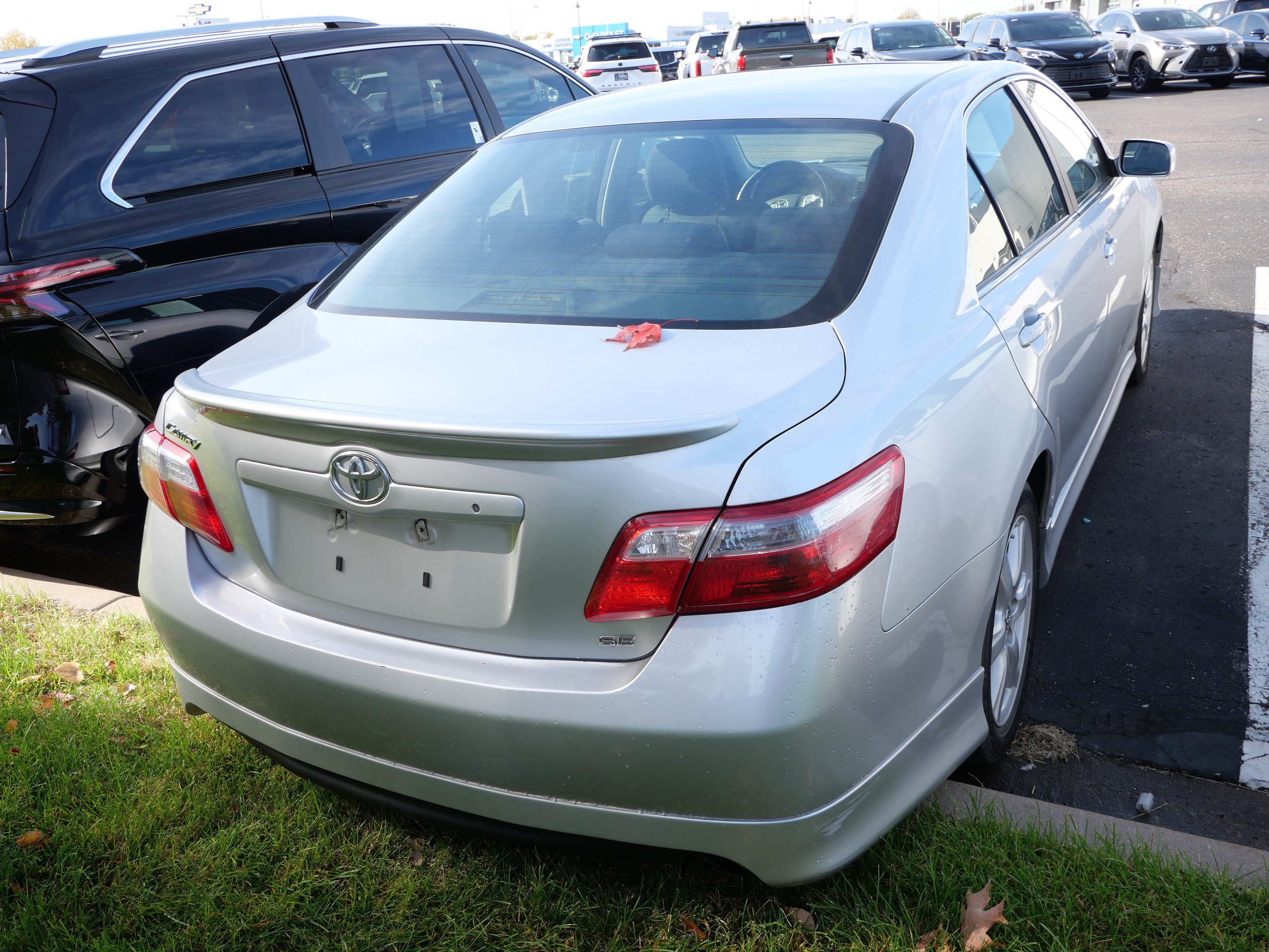 Used 2008 Toyota Camry SE FWD image 5