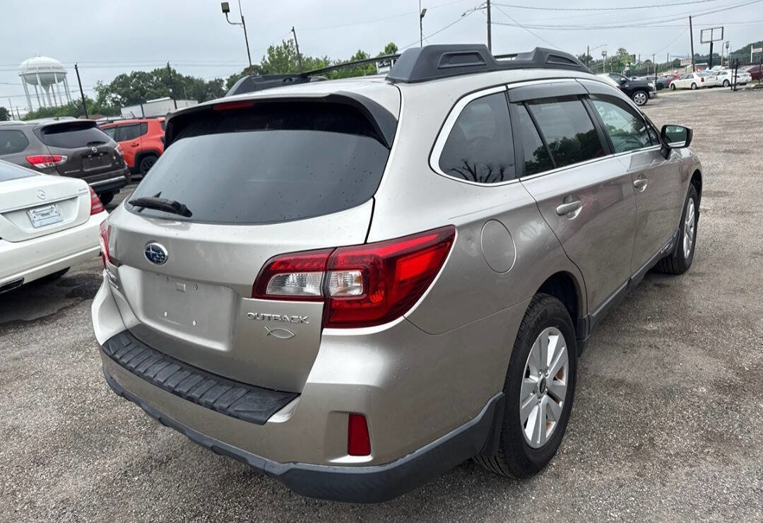 Used 2015 Subaru Outback 2.5i Premium AWD/4WD image 5