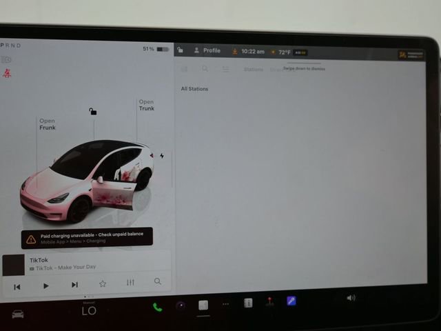 Used 2024 Tesla Model Y Performance image 18