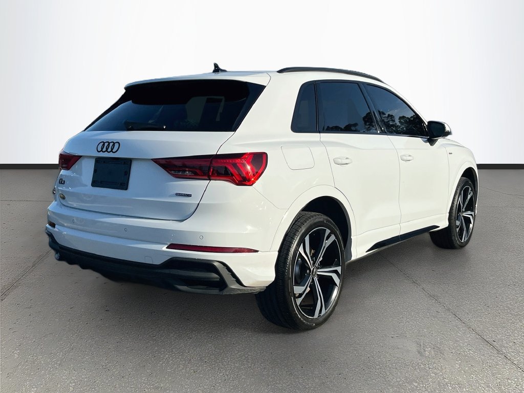 Used 2024 Audi Q3 2.0T Premium Plus w/ Premium Plus Package AWD/4WD image 7