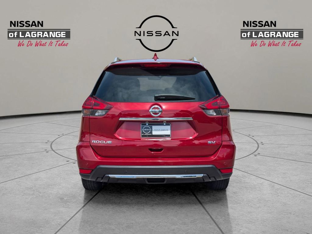 Used 2019 Nissan Rogue SV w/ Premium Package FWD image 6