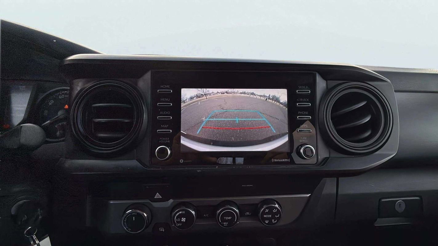 Used 2020 Toyota Tacoma SR AWD/4WD image 12