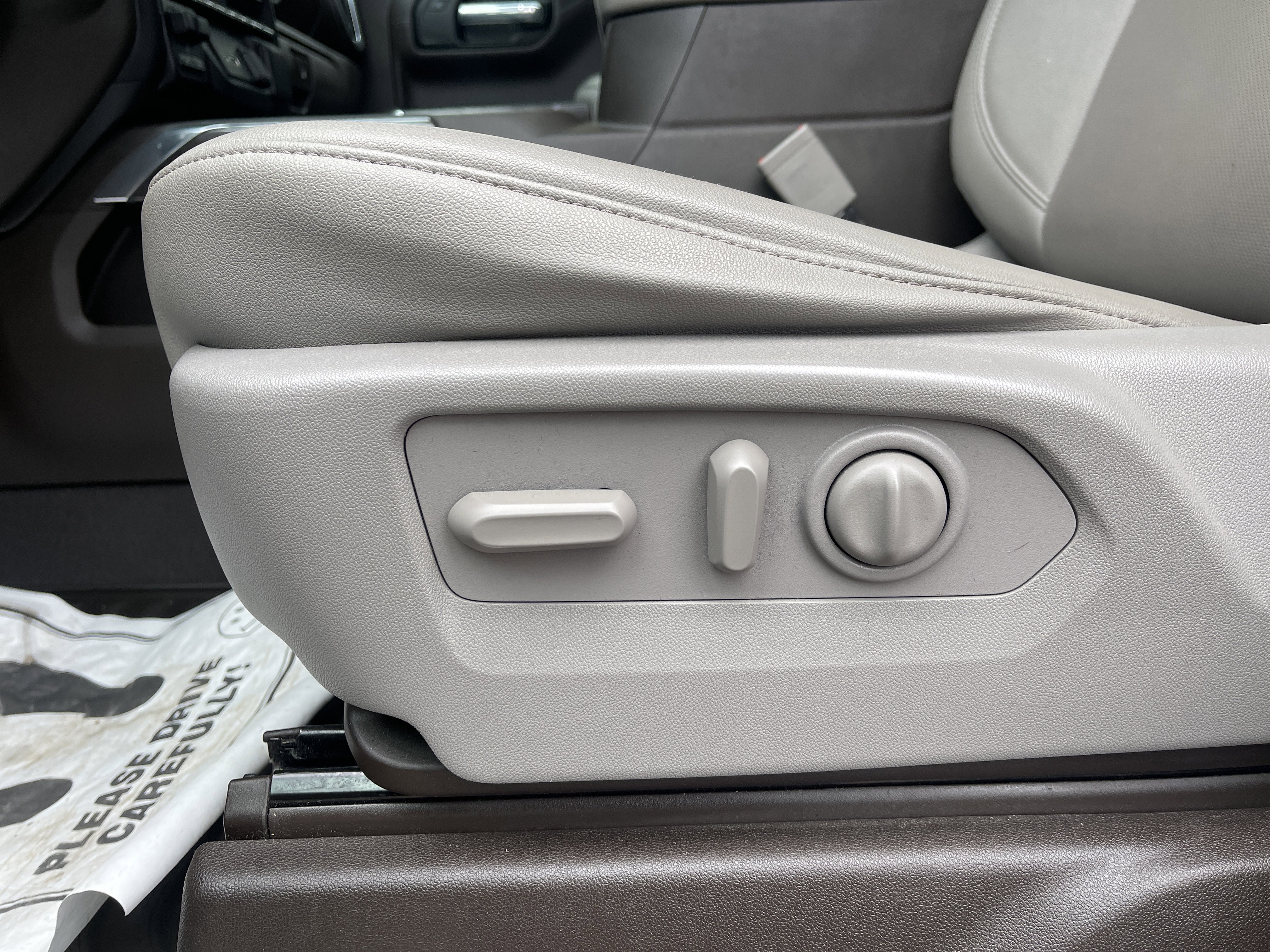 Used 2021 Chevrolet Silverado 1500 LTZ w/ Safety Package II image 19