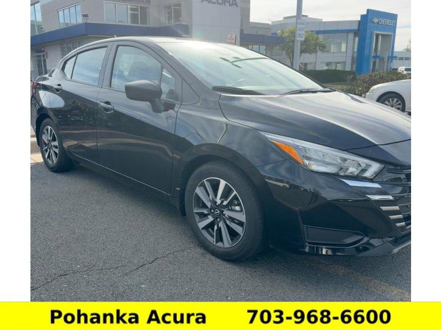 Used 2025 Nissan Versa S w/ S Plus Package image 2