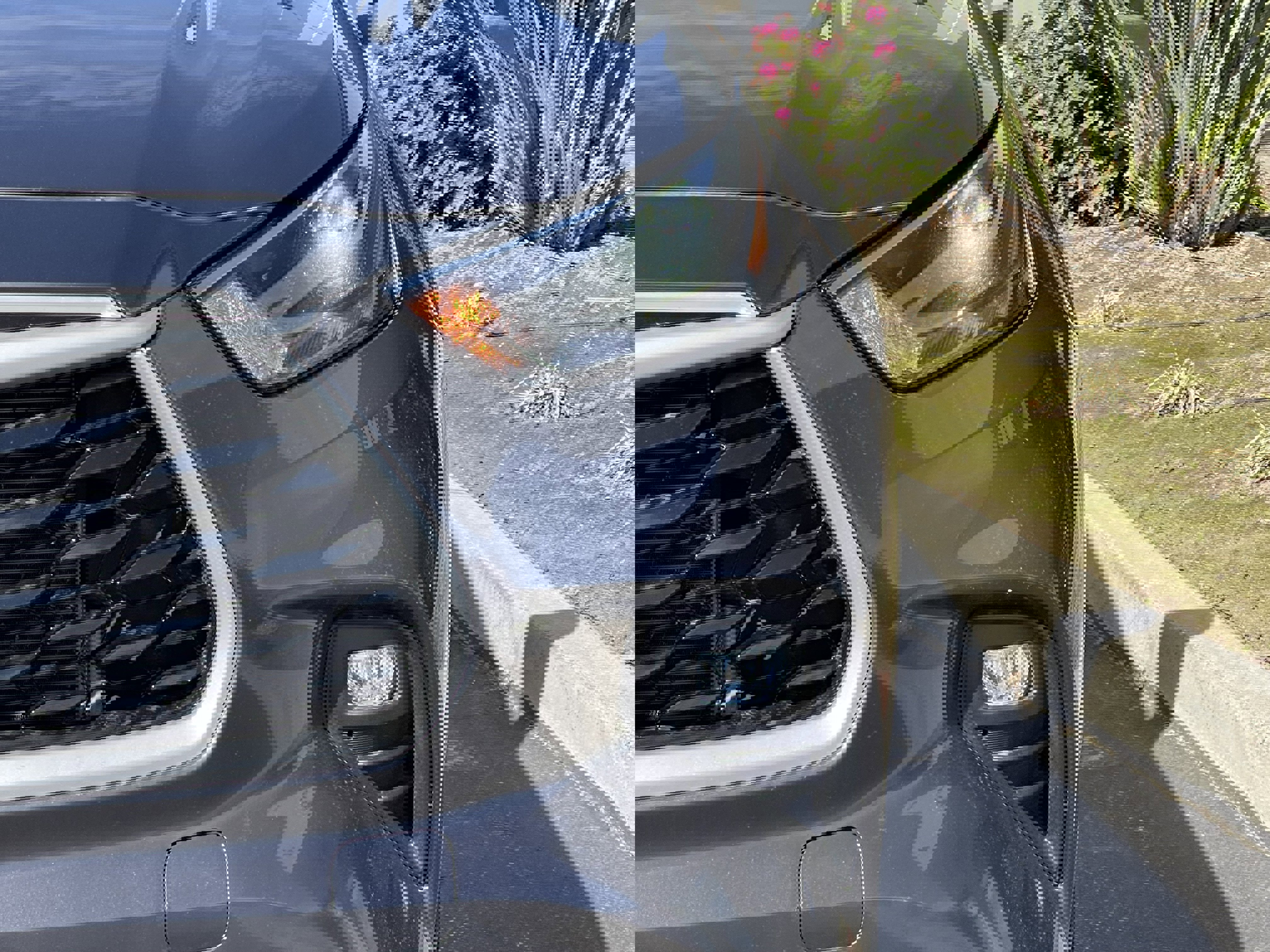 Used 2023 Toyota Highlander XLE image 5