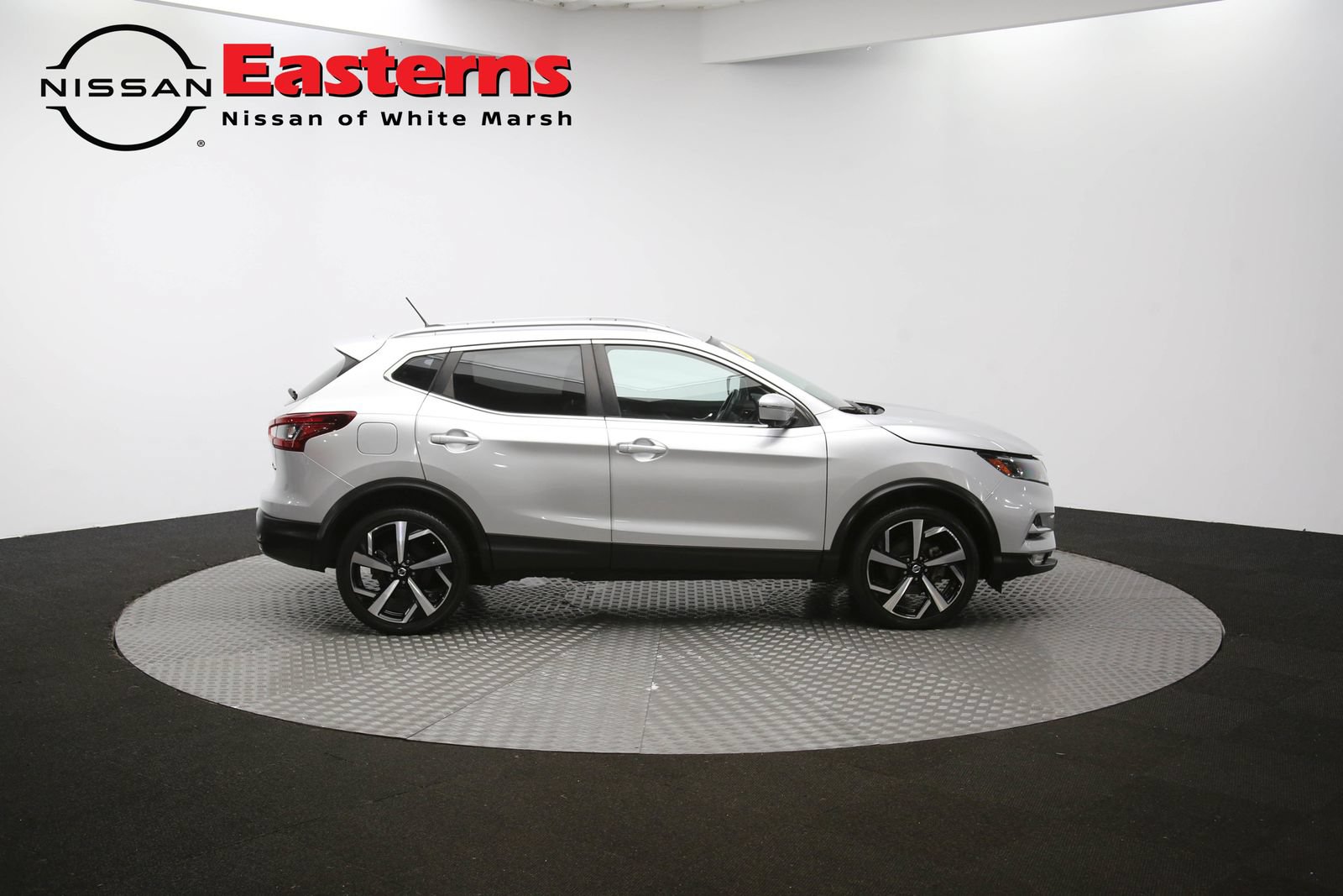 Used 2022 Nissan Rogue Sport SL w/ Premium Package AWD/4WD image 44