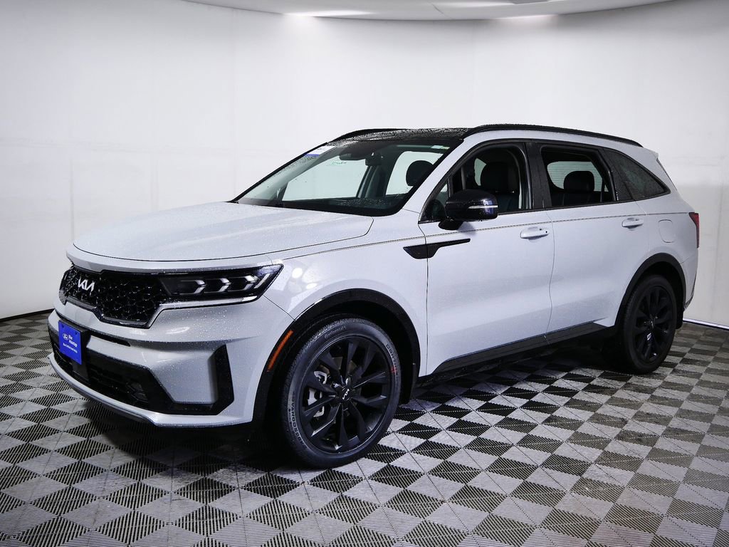 Used 2023 Kia Sorento SX image 4