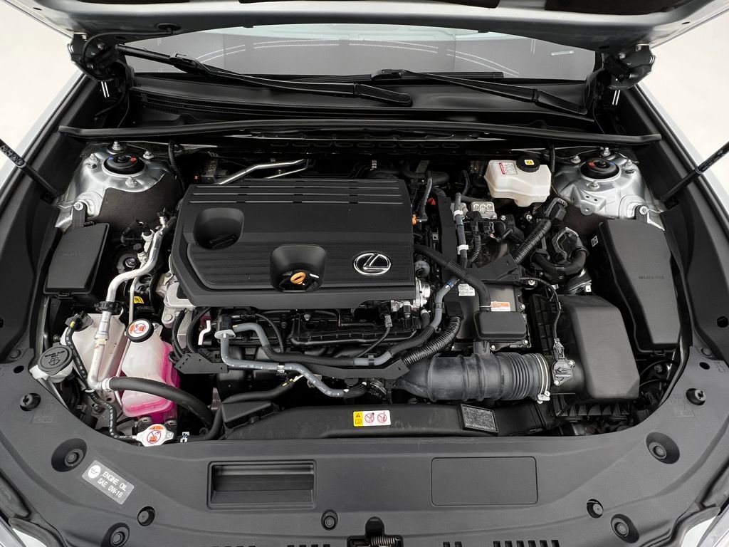 Used 2023 Lexus ES 300h Ultra Luxury image 22