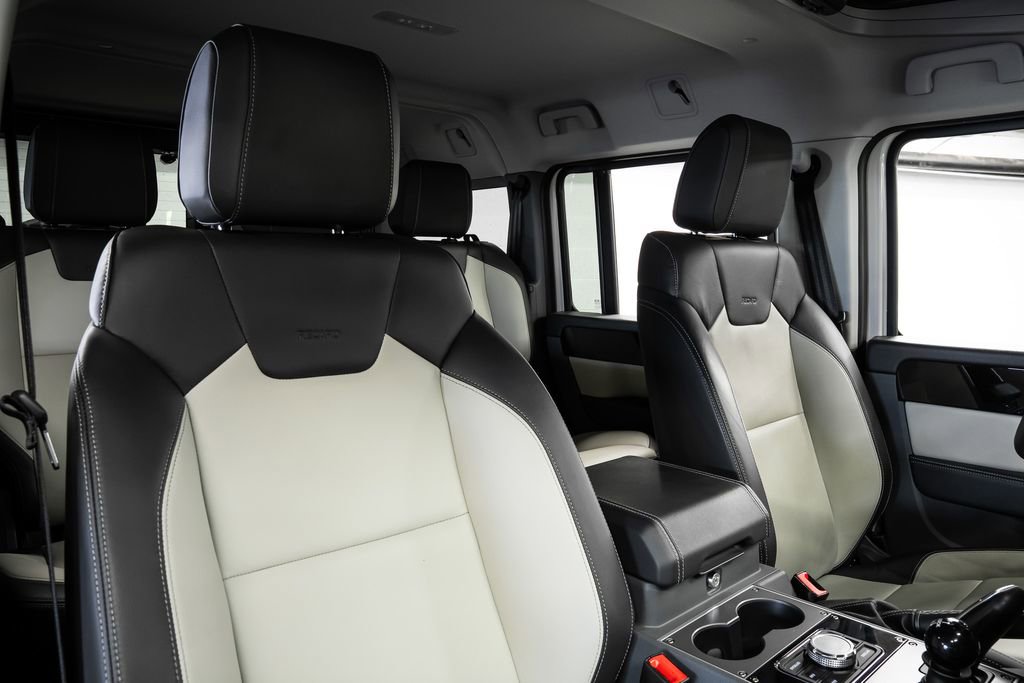 Used 2024 INEOS Grenadier Fieldmaster Edition image 35