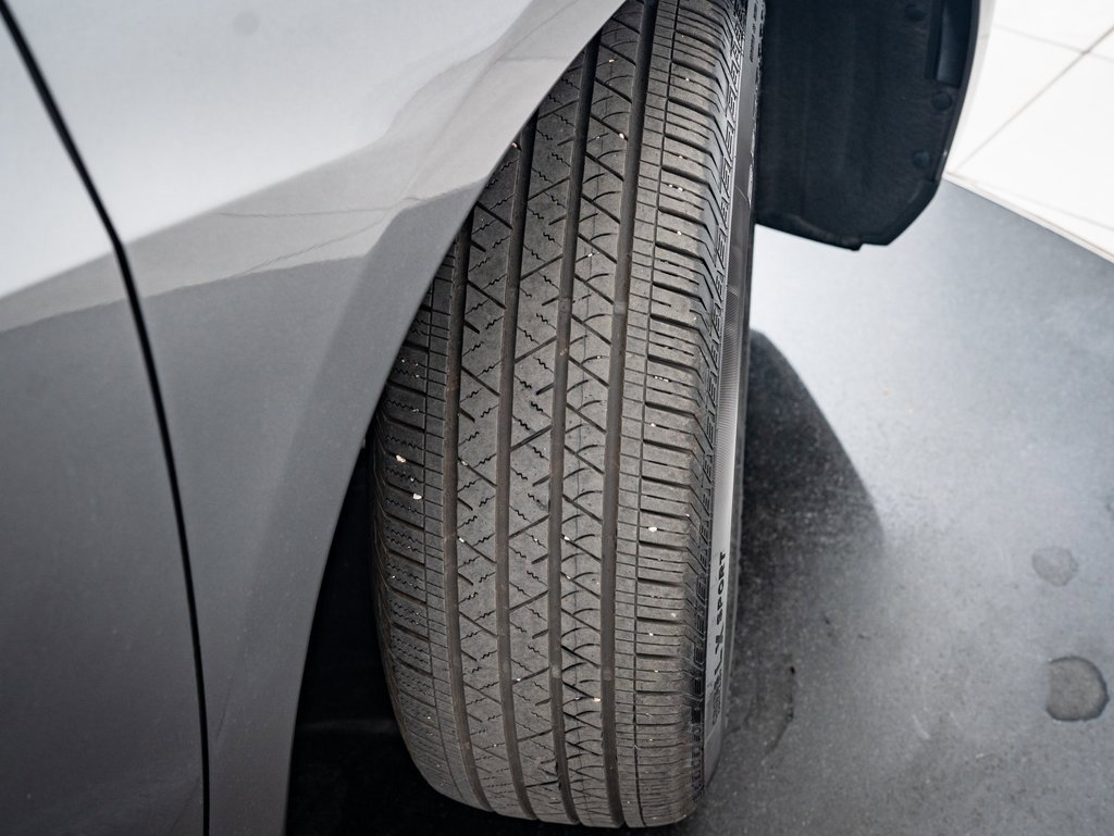 Certified 2024 Acura RDX w/ Technology Package image 42