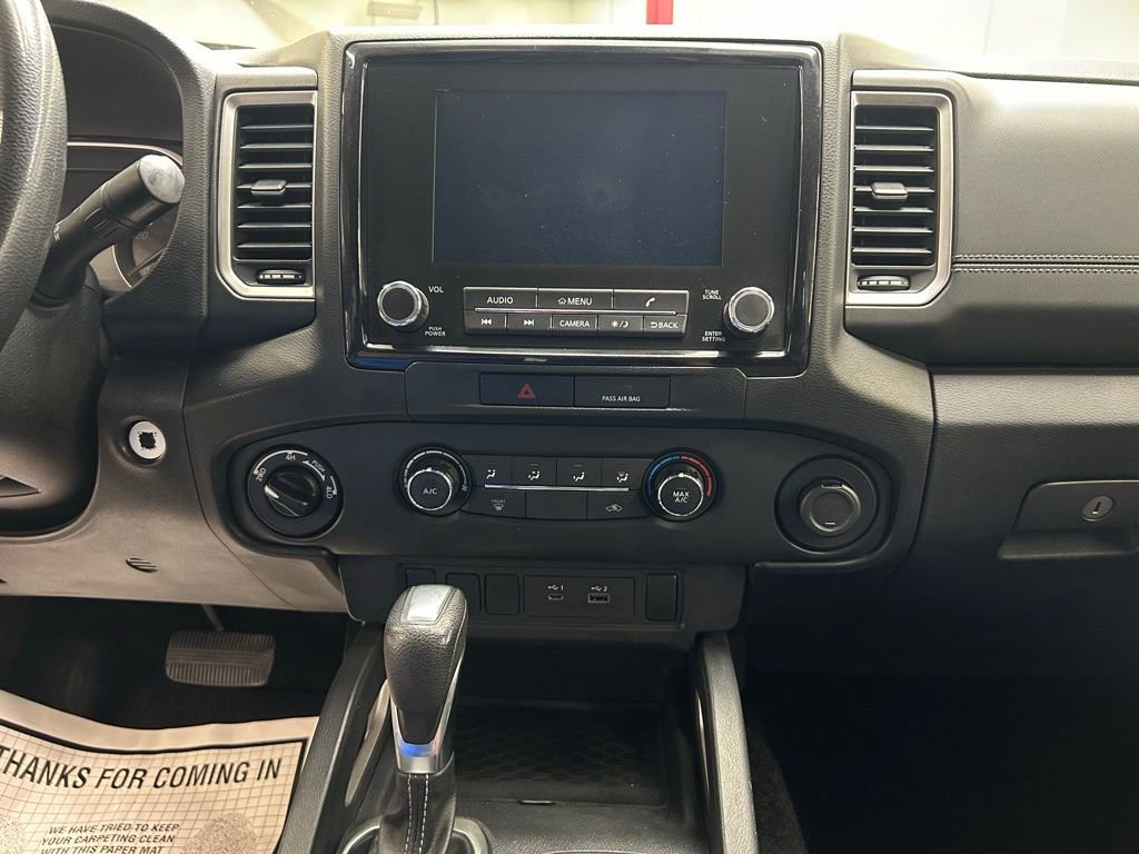 Used 2022 Nissan Frontier SV image 22