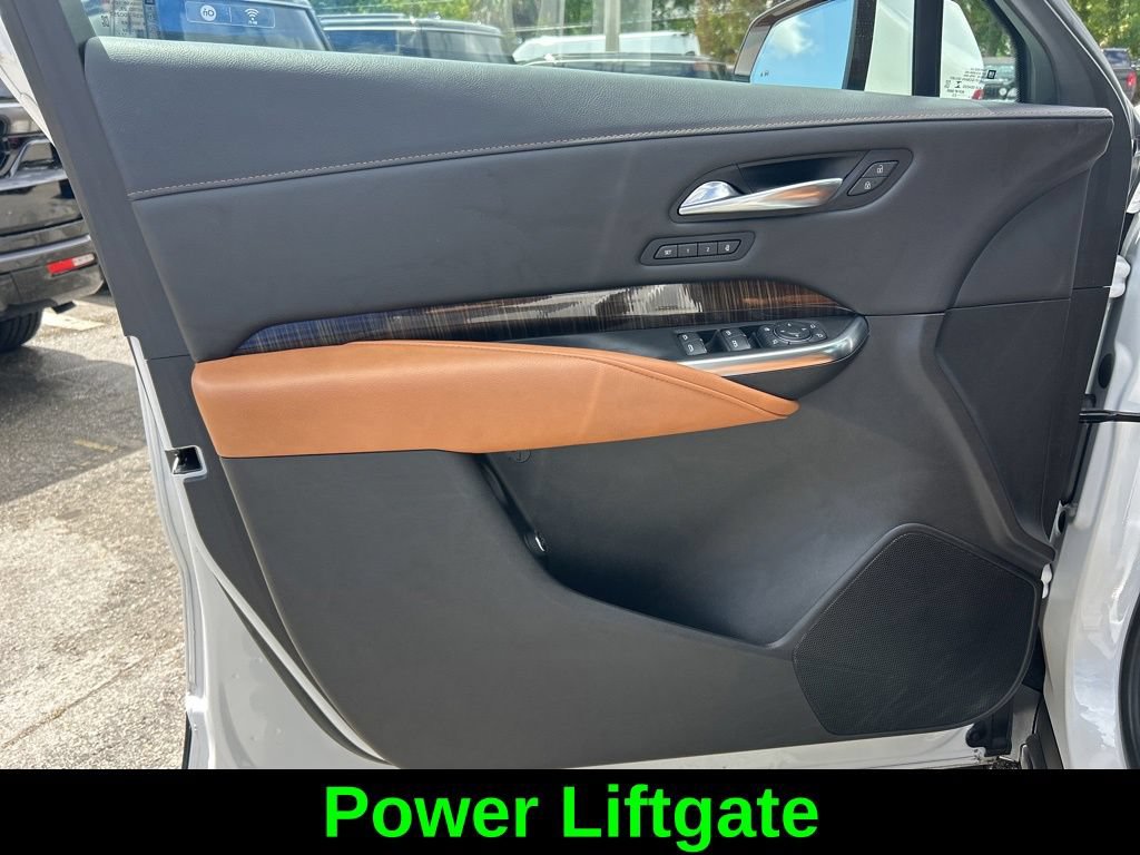 Used 2022 Cadillac XT4 Premium Luxury w/ Enhanced Visibility Package FWD image 35