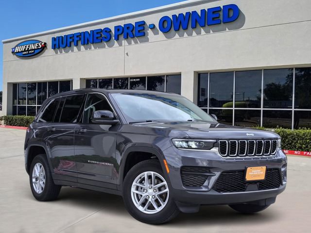 Used 2023 Jeep Grand Cherokee Laredo w/ Luxury Tech Group I