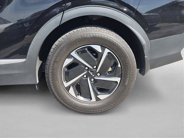 Used 2023 Kia Sportage LX AWD/4WD image 17