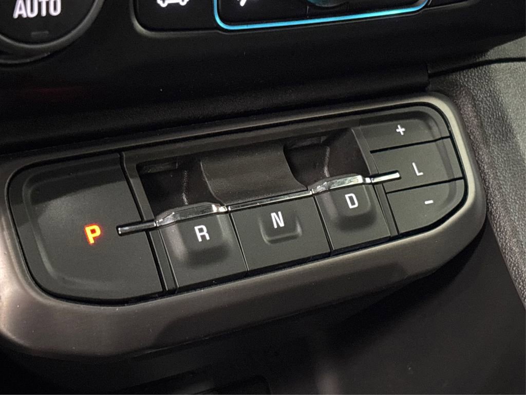 Used 2023 GMC Acadia AT4 image 38