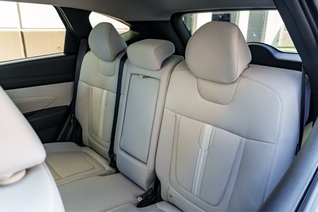 New 2026 Hyundai Tucson SEL Plus FWD image 19