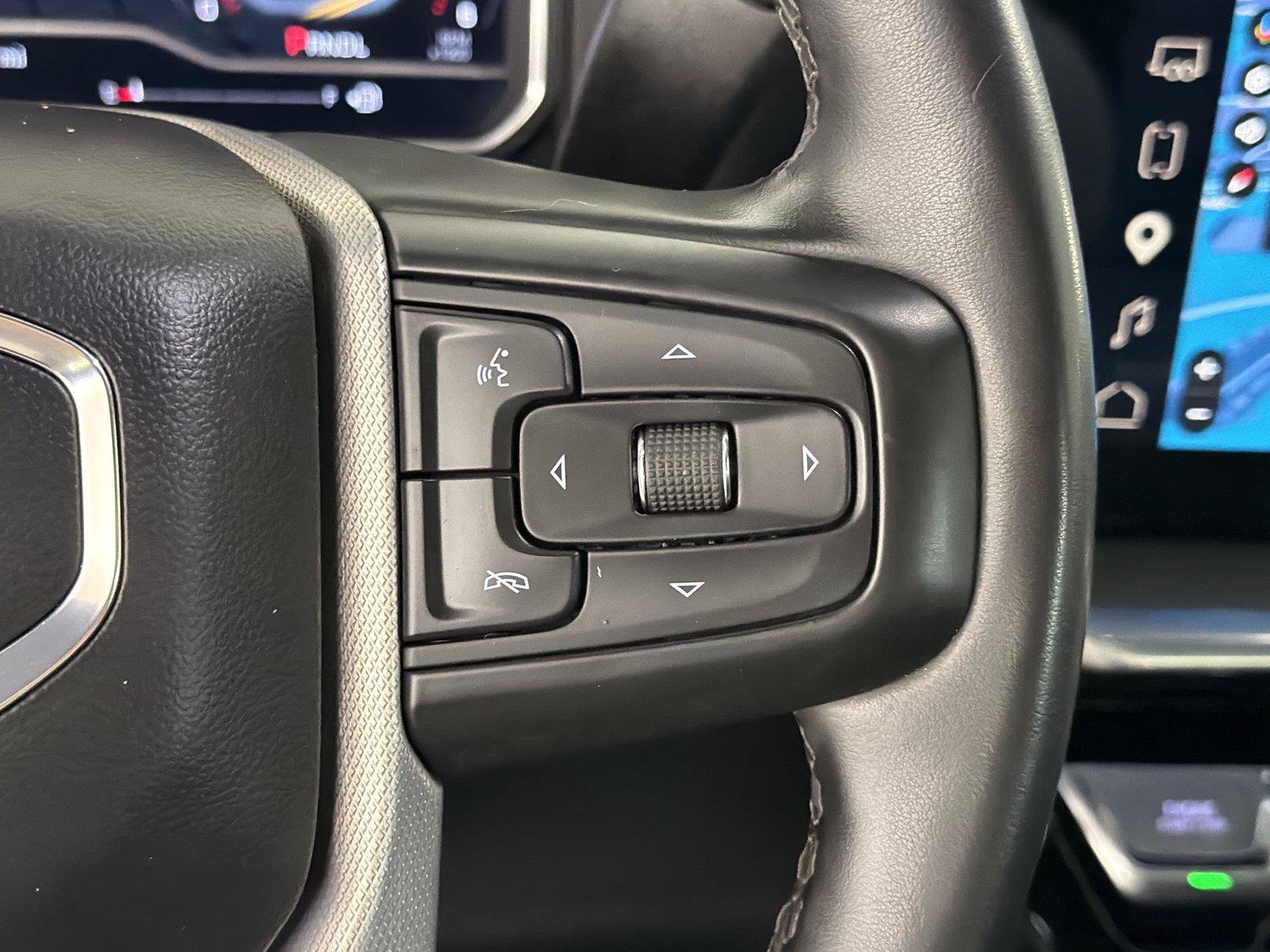 Used 2024 GMC Sierra 2500 Denali AWD/4WD image 24
