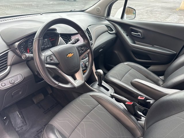 Used 2021 Chevrolet Trax LT w/ Driver Confidence Package image 21