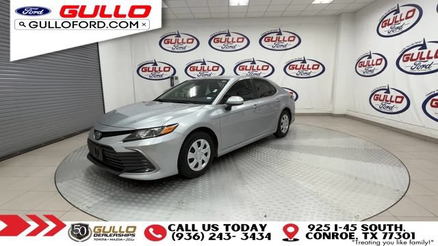 Used 2022 Toyota Camry LE FWD image 4