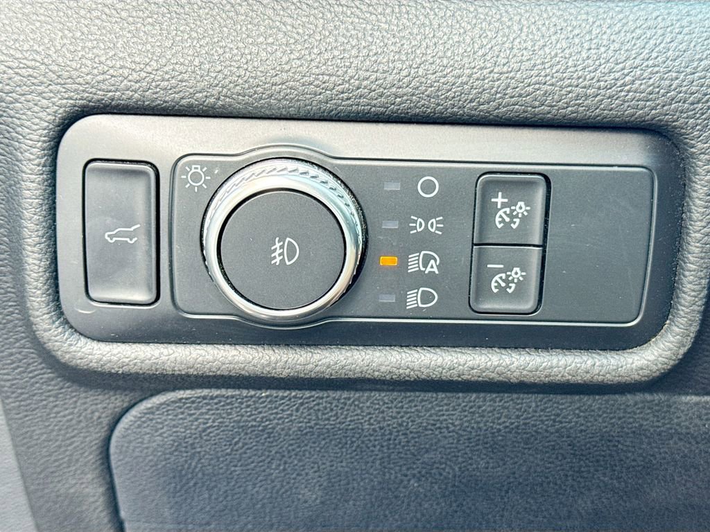 Used 2020 Ford Explorer ST AWD/4WD image 12
