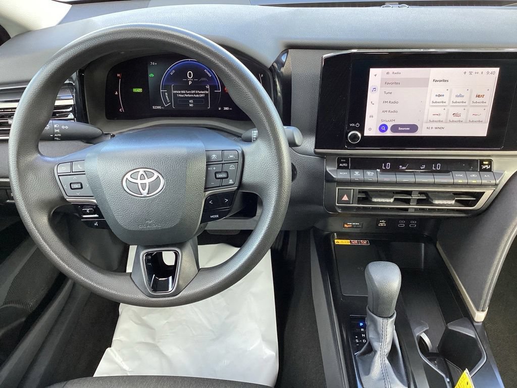 Used 2025 Toyota Camry LE FWD image 13
