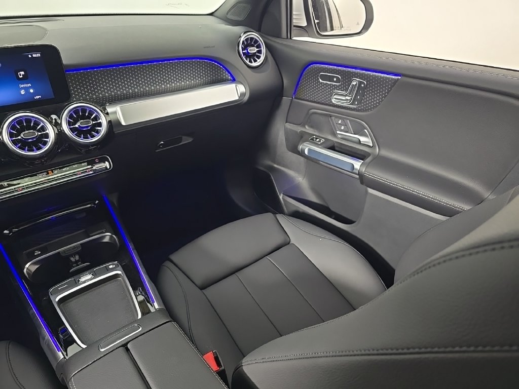 New 2026 Mercedes-Benz GLB 250 4MATIC image 24
