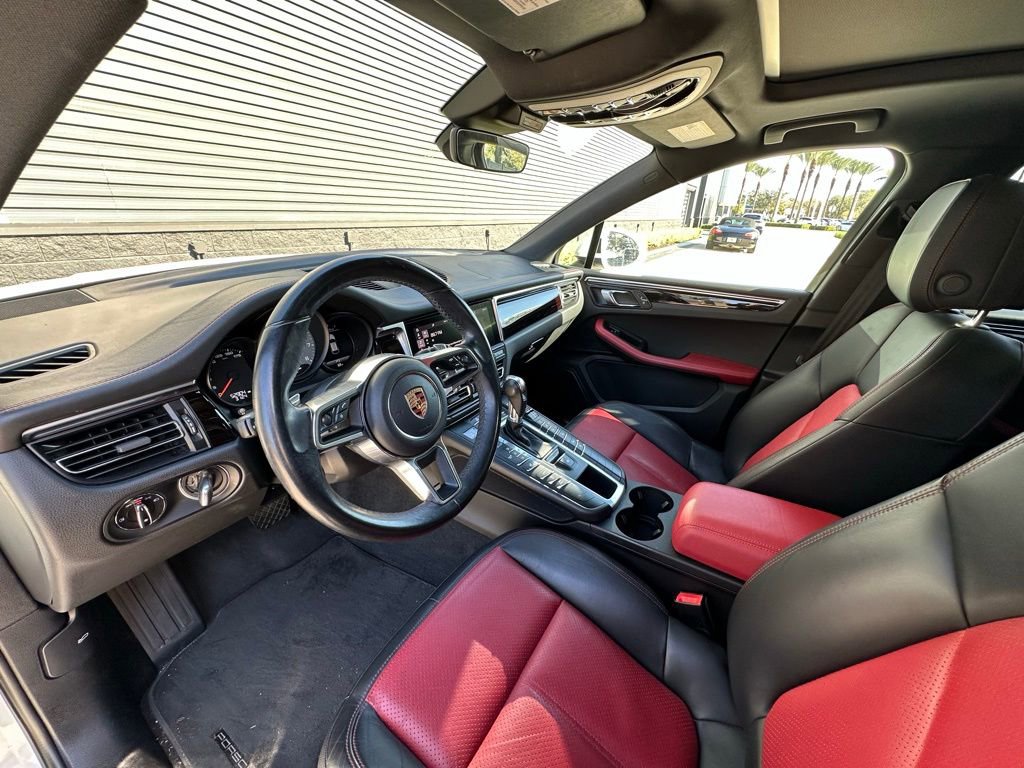 Used 2020 Porsche Macan S image 4