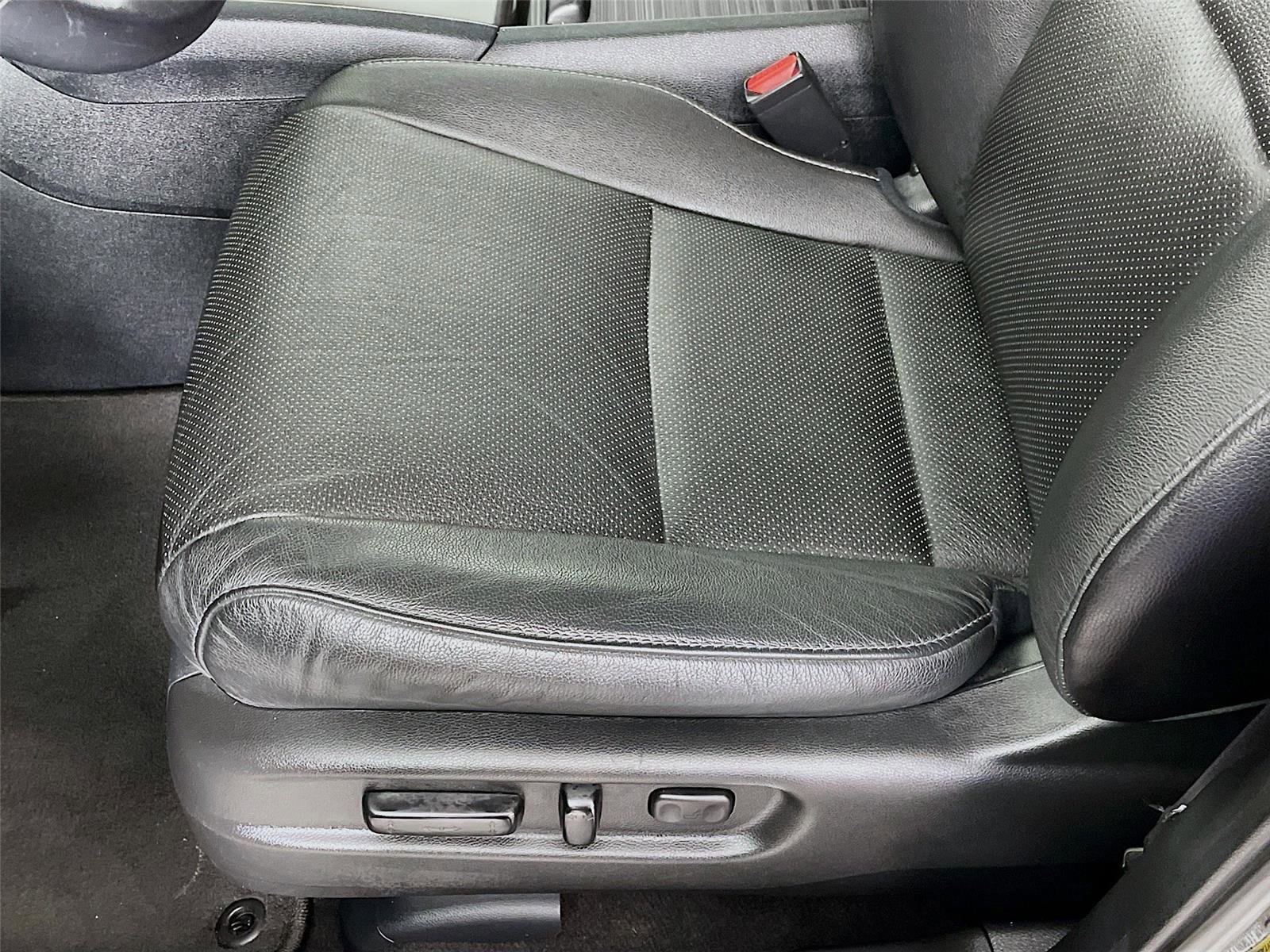 Used 2023 Honda Passport EX-L image 22
