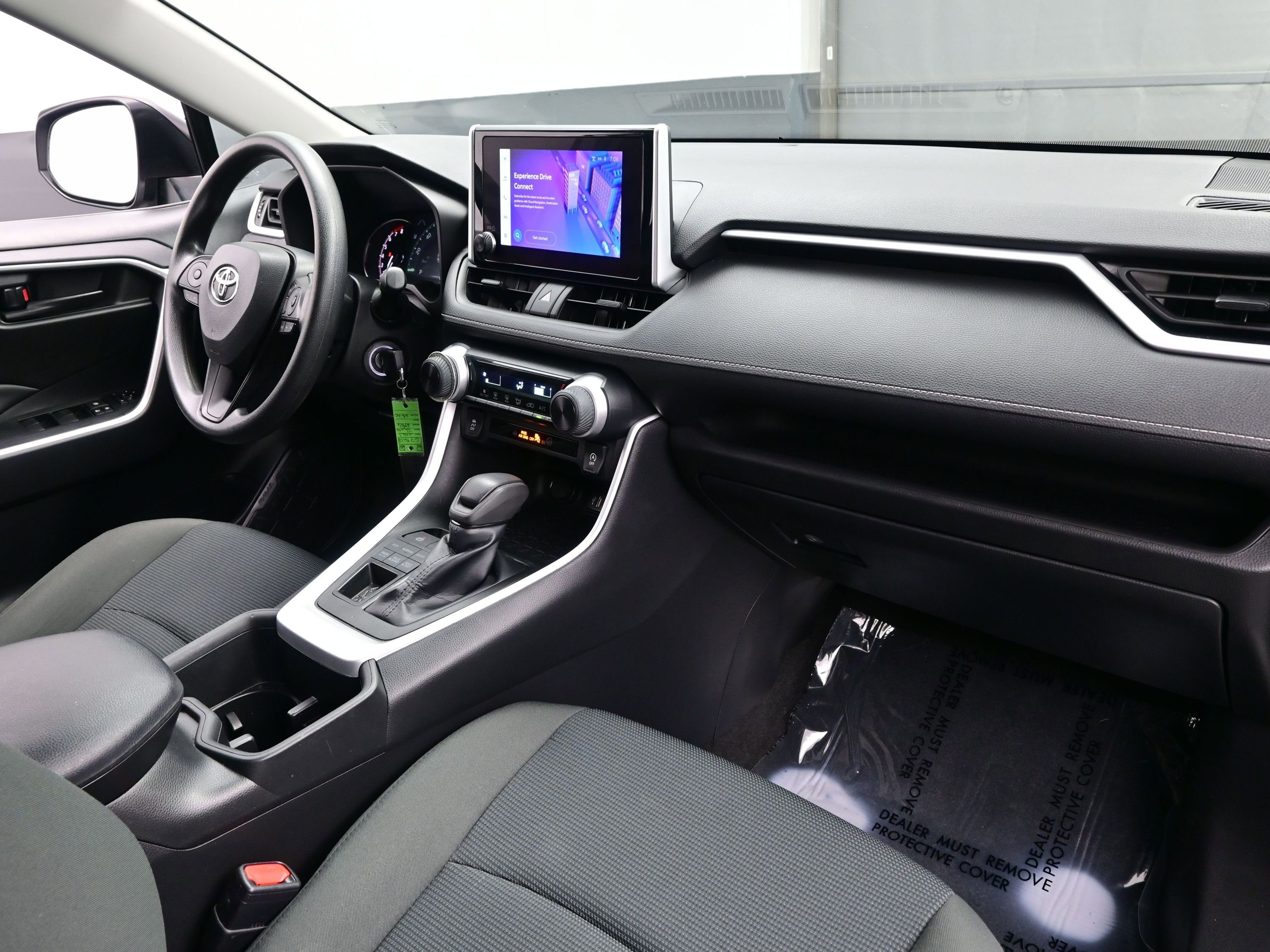 Used 2023 Toyota RAV4 LE image 14