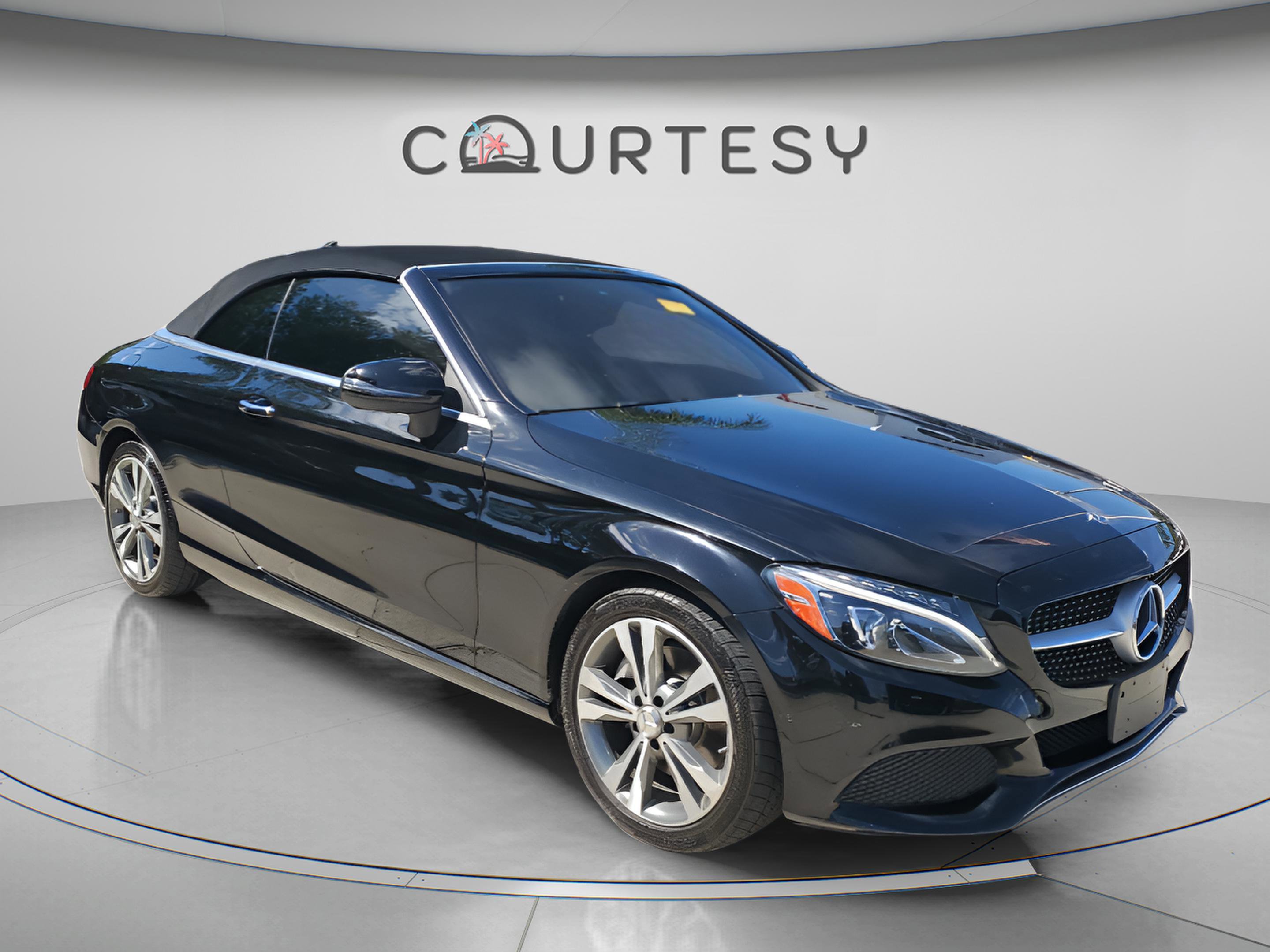 Used 2018 Mercedes-Benz C 300 Cabriolet image 4