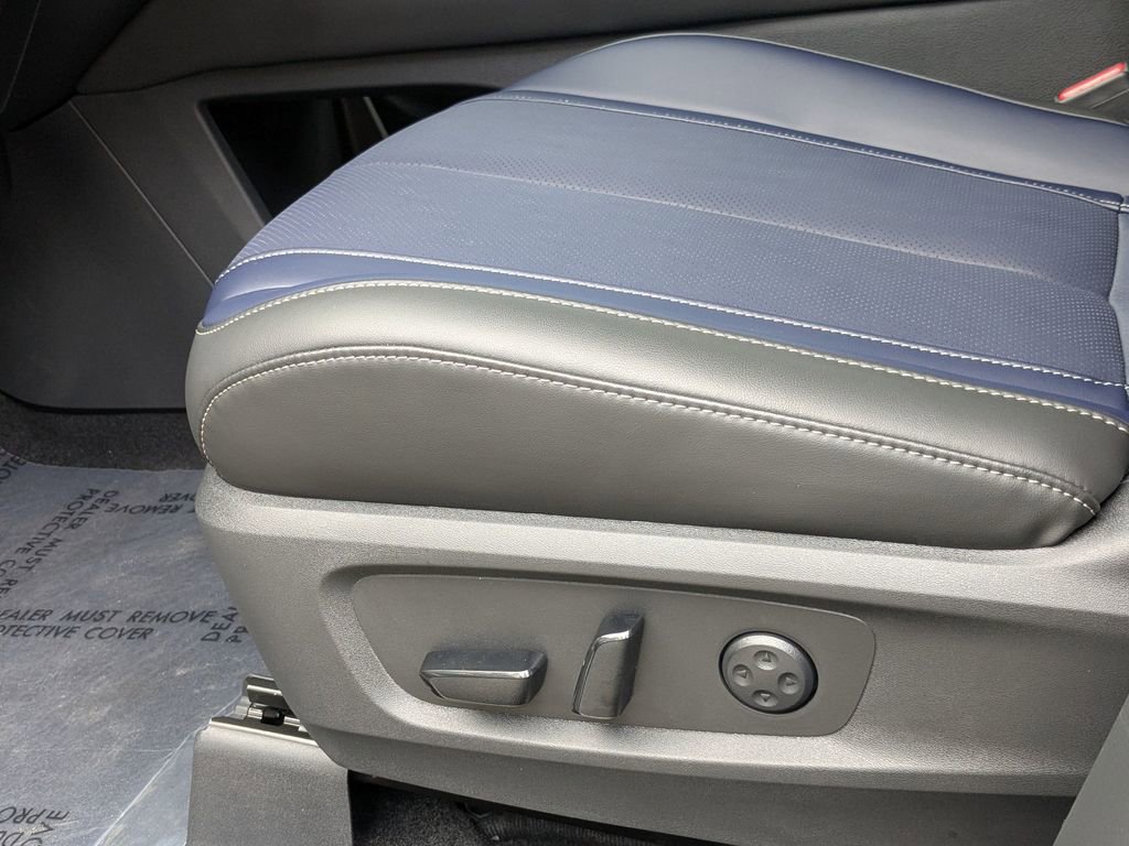 New 2026 INFINITI QX60 Sport image 13