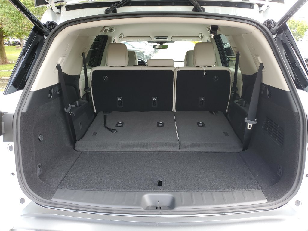 New 2026 Nissan Pathfinder SL FWD image 7