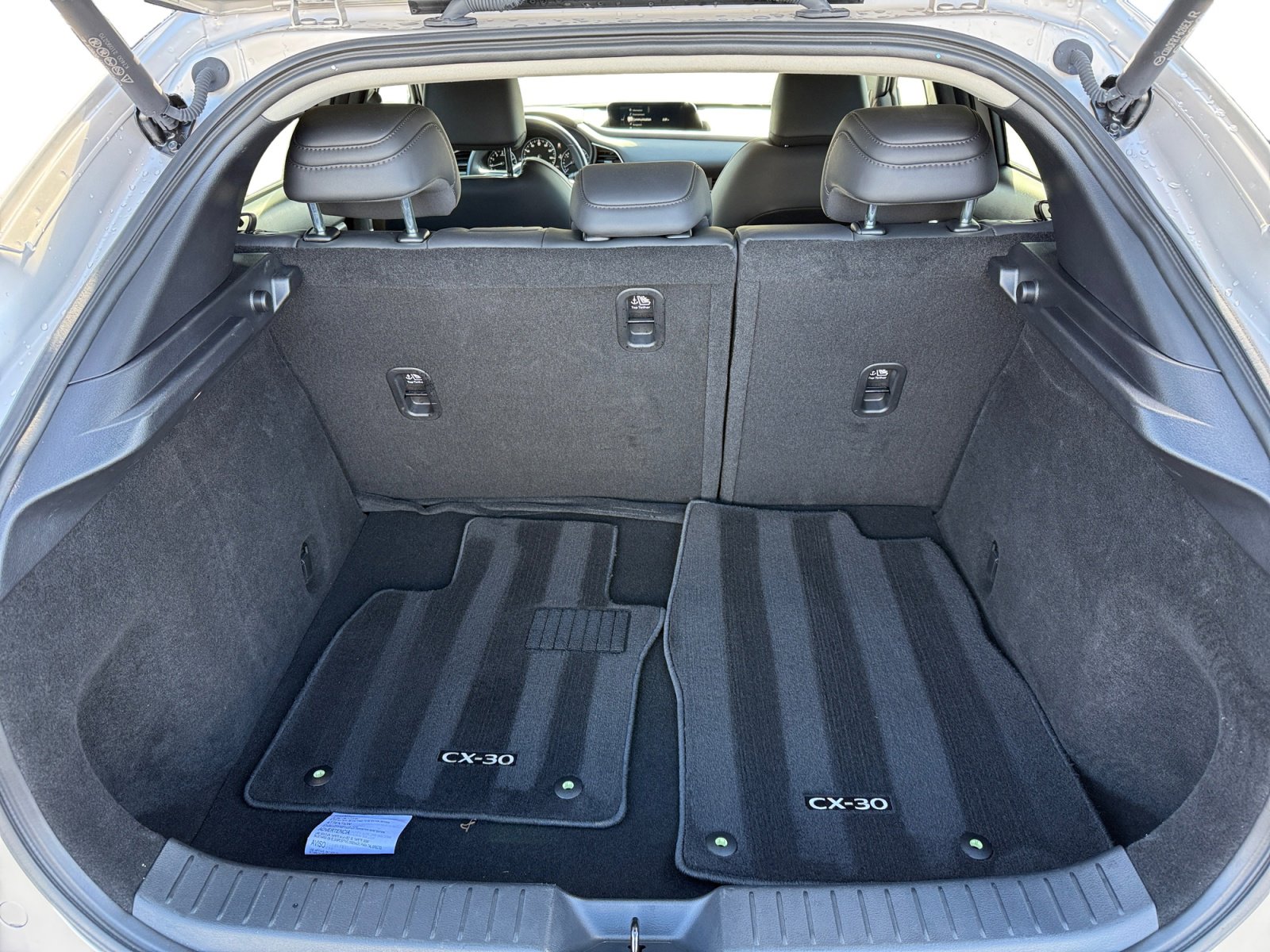 Certified 2023 MAZDA CX-30 AWD 2.5 S w/ Premium Package image 17