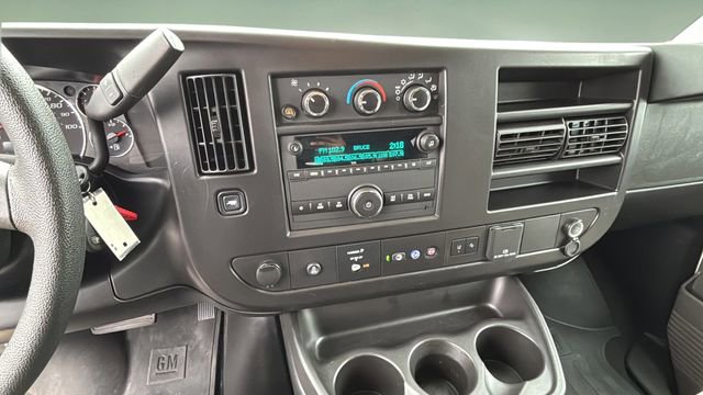 Used 2024 Chevrolet Express 3500 LT w/ LT Preferred Equipment Group RWD image 21