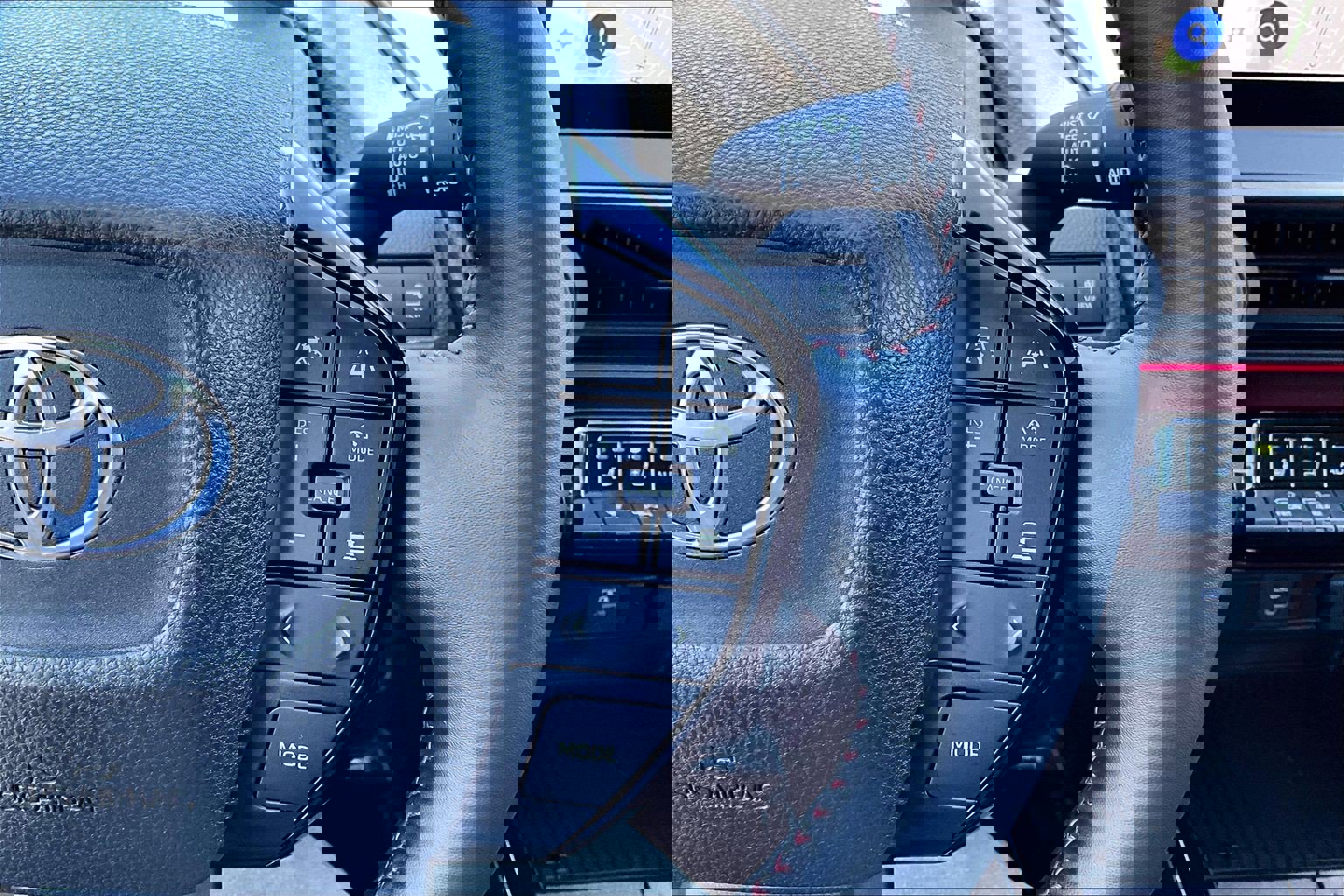 Used 2026 Toyota Prius Plug-In Hybrid w/ Limited Premium Package image 17