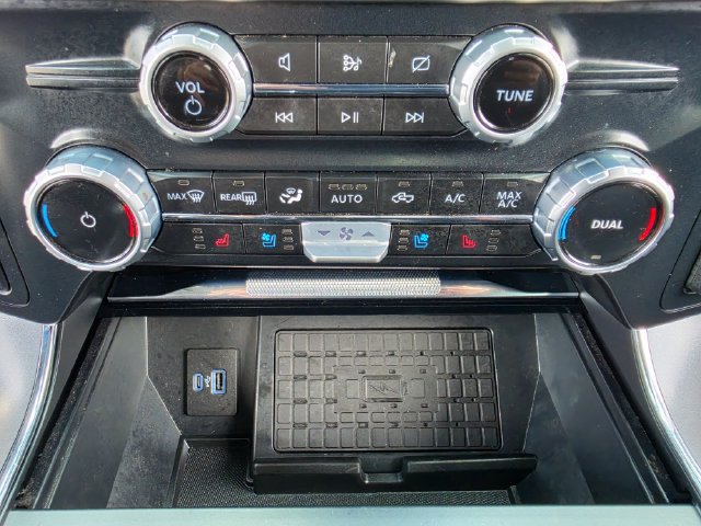 Used 2023 Ford F150 Lariat w/ Equipment Group 502A High AWD/4WD image 31