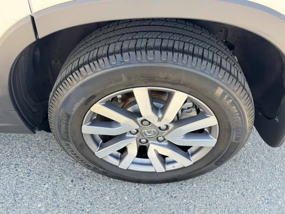 Used 2019 Honda Pilot EX-L image 41