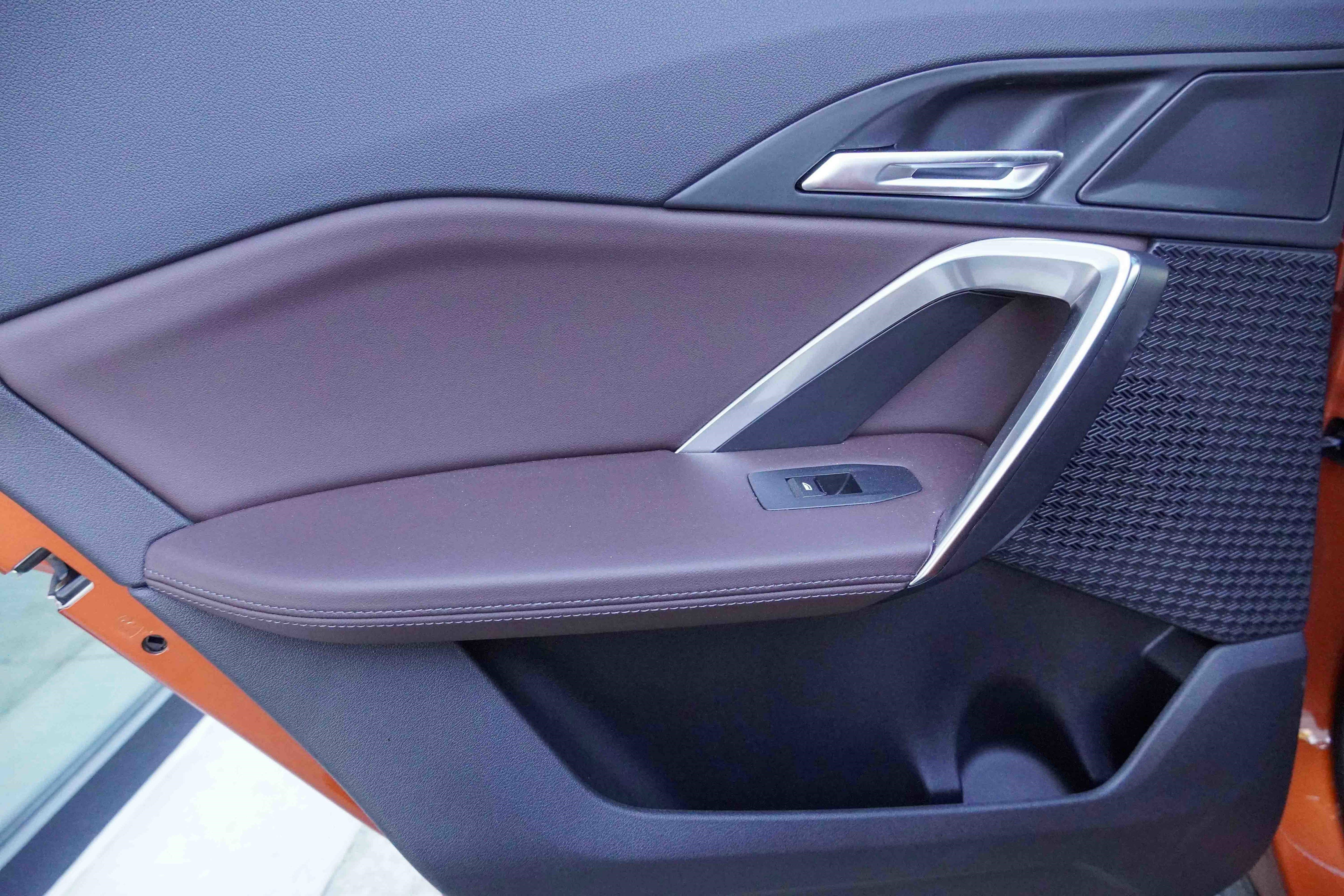 Certified 2025 BMW X2 xDrive28i image 31