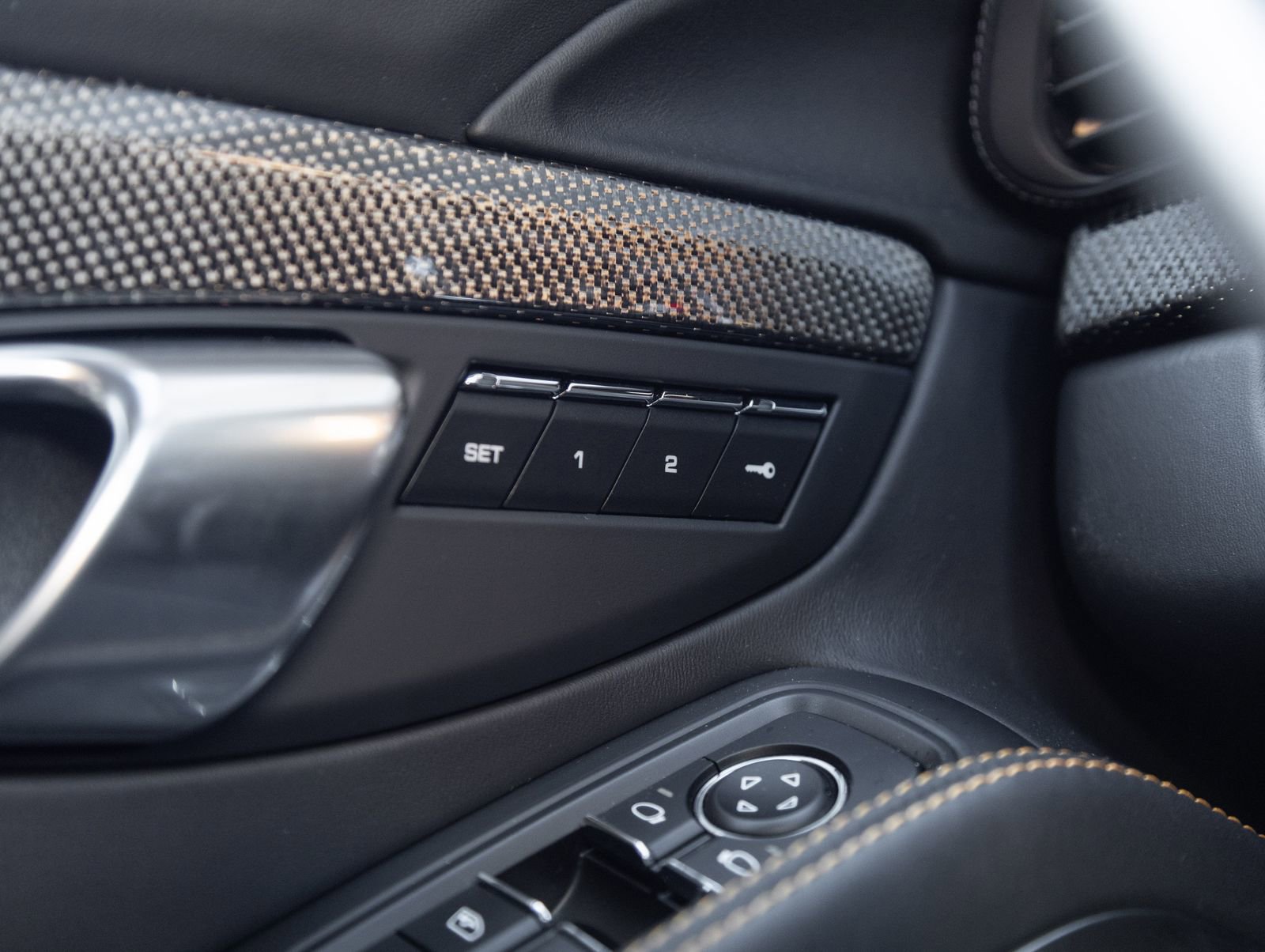 Certified 2018 Porsche 911 Turbo S image 19