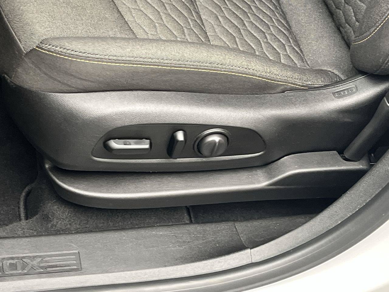 Certified 2019 Chevrolet Equinox LT AWD/4WD image 9