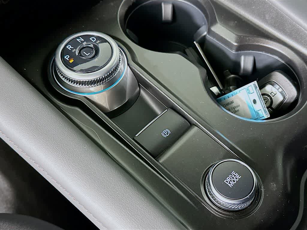 New 2026 Ford Explorer Active RWD image 17