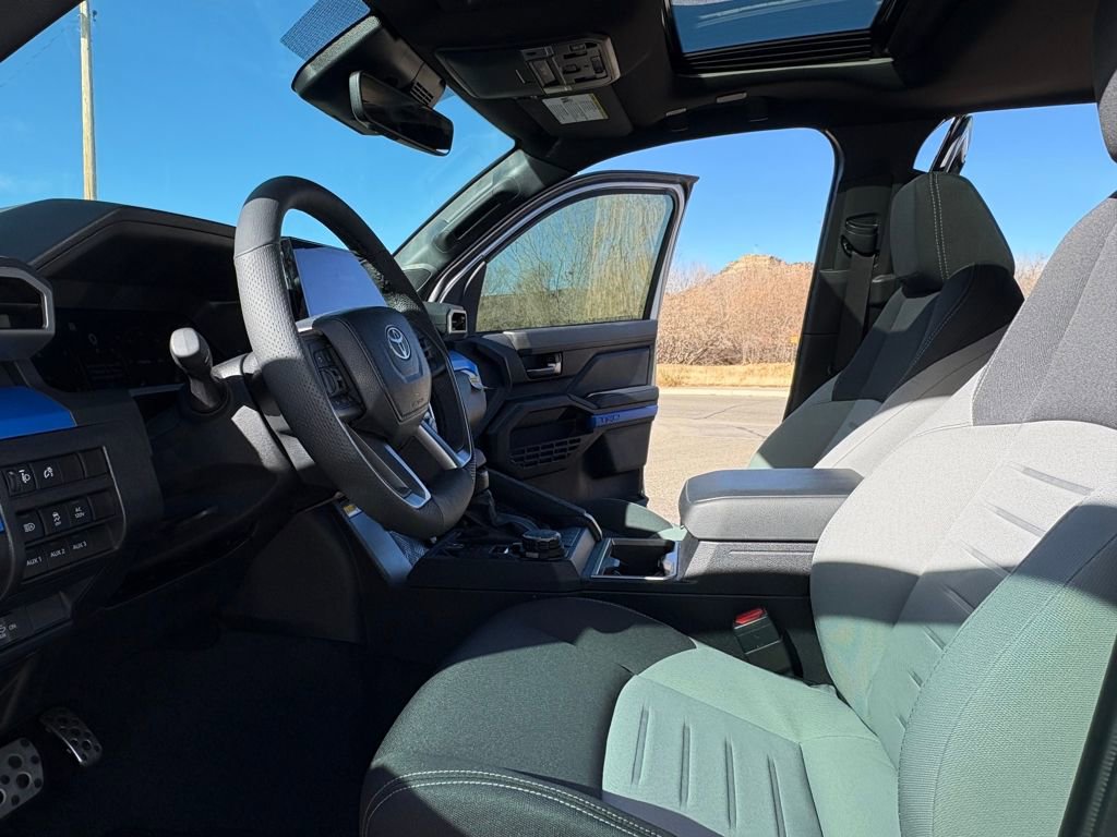 New 2025 Toyota Tacoma TRD Sport image 8
